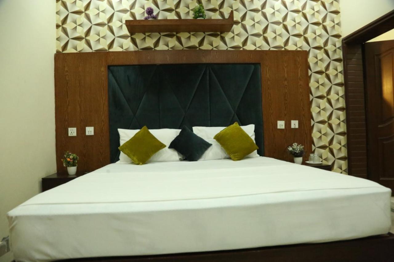 Hotel Pak Continental Μουλτάν Εξωτερικό φωτογραφία
