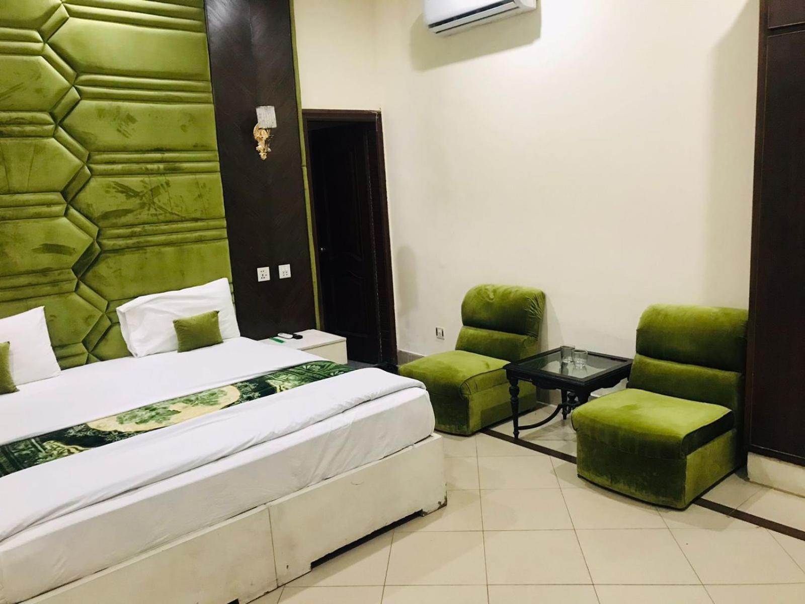 Hotel Pak Continental Μουλτάν Εξωτερικό φωτογραφία